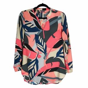 Vince Camuto v-neck colorful leaf design blouse